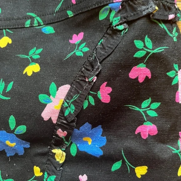 NWOT For Love & Lemons Cottagecore Black Floral Denim Button Up Short Set Size M - Picture 4 of 7
